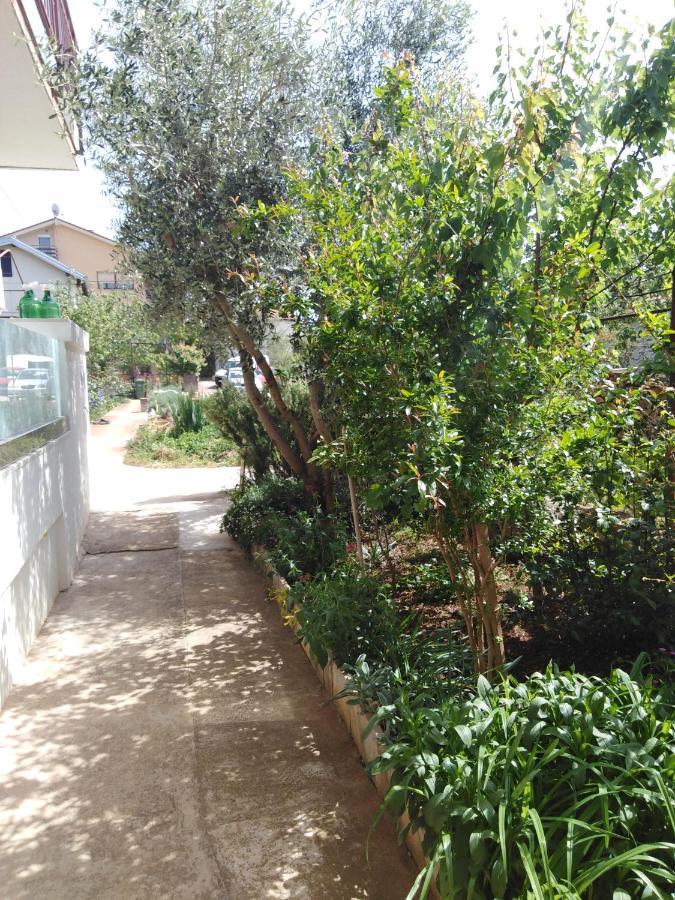 Villa Pero Apartman Sukošan Exterior foto